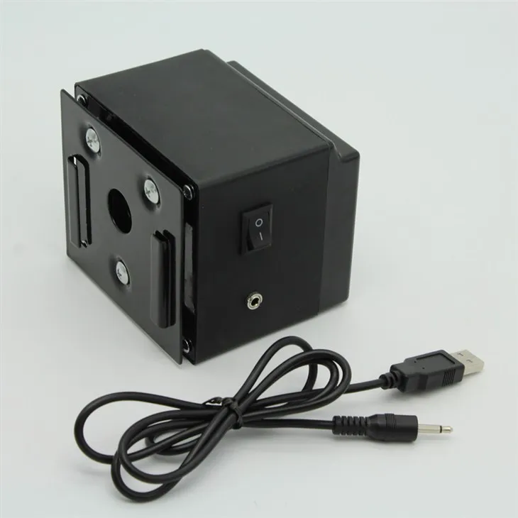 100 % kvalitetssäkrad BBQ-motorer Rotisserie Heavy Duty Pig Rotisserie-motor med 5V USB-linje kommersiell grisspottmotor FD605A